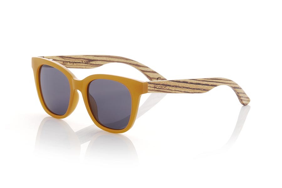 Wood eyewear of Walnut modelo NORA Wholesale & Retail | Root Sunglasses® 